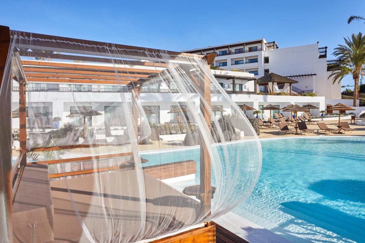 ホテル エスペリア ランサローテ プエルト・カレロ エクステリア 写真 The hotel's pool